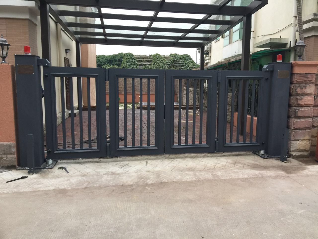 石嘴山石嘴山德阳市悬浮折叠门